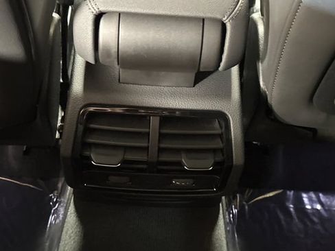 Used 2021 Audi Q3 2.0T Premium AWD/4WD image 15
