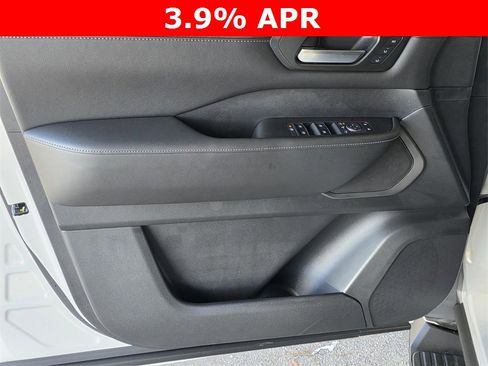 New 2026 Nissan Armada SL image 46