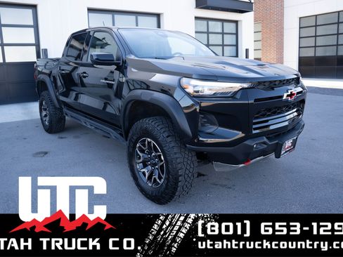 Used 2024 Chevrolet Colorado ZR2 w/ Technology Package AWD/4WD image 1