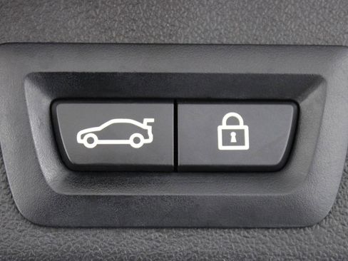 Used 2019 BMW X5 xDrive40i AWD/4WD image 78