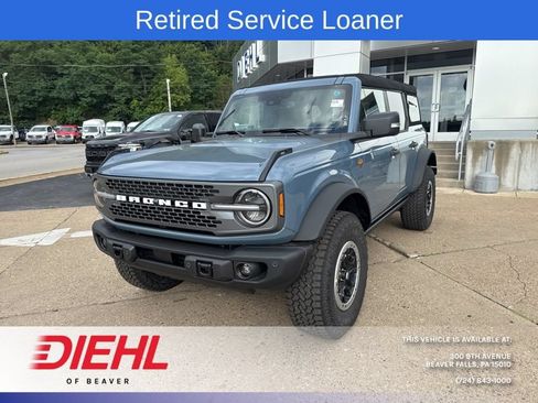 New 2025 Ford Bronco Badlands AWD/4WD image 3