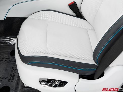 Used 2025 Rolls-Royce Spectre Black Badge image 38