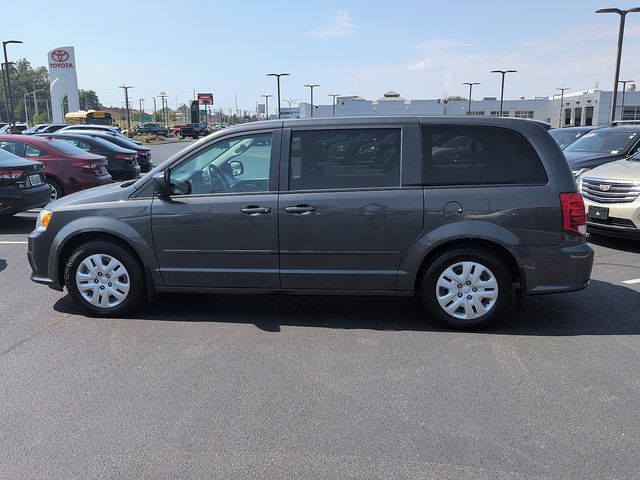 Used 2016 Dodge Grand Caravan SE w/ Quick Order Package 29E SE FWD image 4