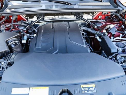 New 2025 Audi Q5 Premium image 25