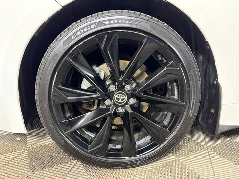 Used 2020 Toyota Corolla SE FWD image 12