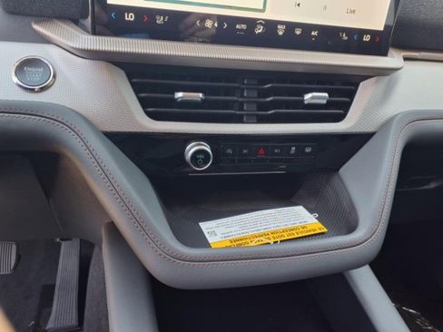 New 2025 Ford Explorer Active w/ Active Comfort Package RWD image 14