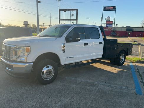 Used 2020 Ford F350 XL w/ STX Appearance Package AWD/4WD image 1