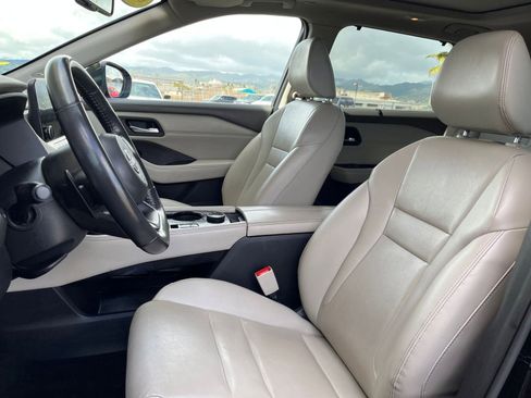 Used 2023 Nissan Rogue SL w/ SL Premium Package image 27