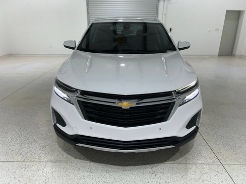 Used 2024 Chevrolet Equinox LT w/ LPO, Floor Liner Package AWD/4WD image 8