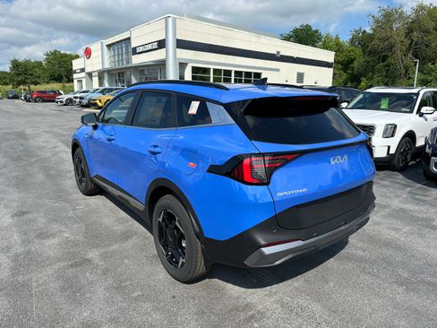 New 2026 Kia Sportage EX AWD/4WD image 7