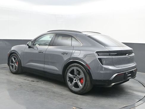 New 2025 Porsche Macan Turbo Electric image 3