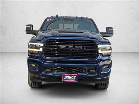 Used 2024 RAM 2500 Laramie w/ Night Edition AWD/4WD image 2