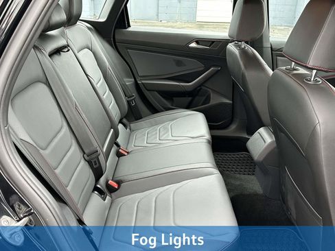 Certified 2025 Volkswagen Jetta GLI Autobahn image 17