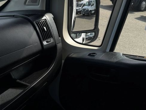 Used 2021 RAM ProMaster 2500 FWD image 38