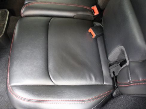 Used 2019 Jeep Wrangler Unlimited Rubicon image 18