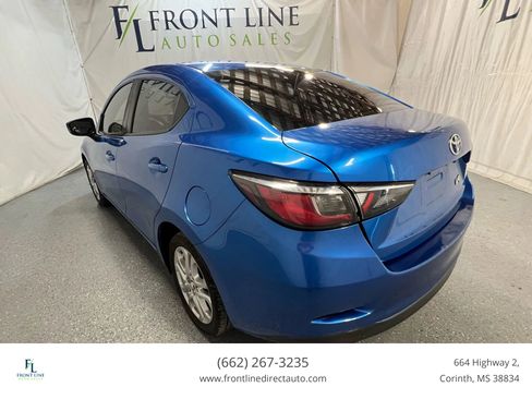 Used 2018 Toyota Yaris iA image 5