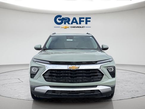 New 2026 Chevrolet TrailBlazer LT w/ Driver Confidence Package FWD image 3