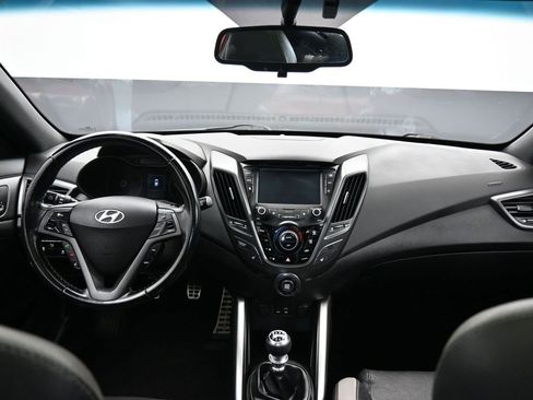 Used 2016 Hyundai Veloster Turbo w/ Option Group 04 image 39