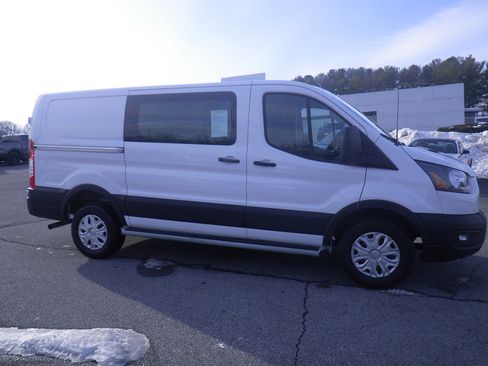 Used 2024 Ford Transit 250 Low Roof w/ Exterior Upgrade Package image 7