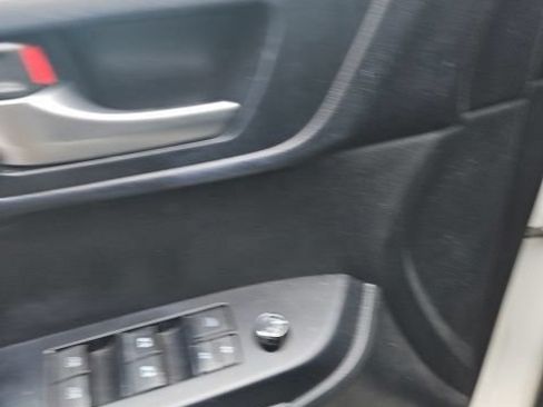 Used 2015 Toyota Highlander XLE AWD/4WD image 5