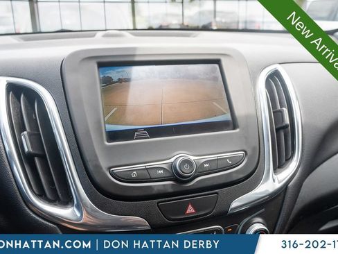Used 2020 Chevrolet Equinox LT w/ Driver Convenience Package FWD image 8