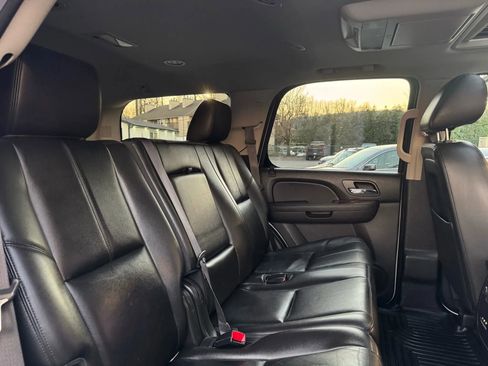 Used 2014 Chevrolet Tahoe LT image 22