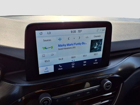 Used 2022 Ford Escape SEL w/ SEL Stealth AWD Package image 12