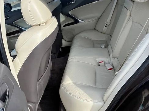 Used 2013 Lexus IS 250 AWD w/ Premium Pkg image 22