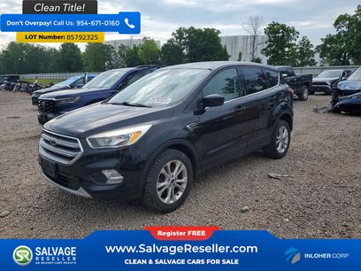 Used 2017 Ford Escape SE
