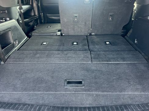 Used 2020 Ford Expedition XLT w/ Equipment Group 202A image 16