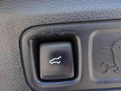 Used 2021 Ford Expedition Limited RWD image 33