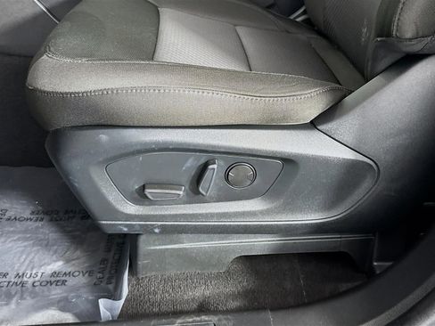 Used 2023 Ford Explorer XLT image 20