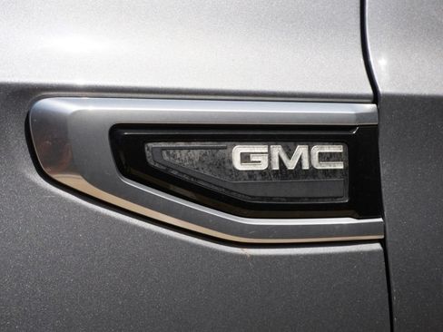 Used 2021 GMC Yukon Denali w/ Denali Premium Package AWD/4WD image 6