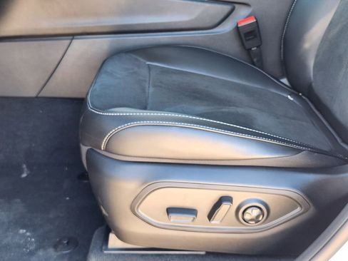 New 2025 Jeep Grand Cherokee L Altitude image 17