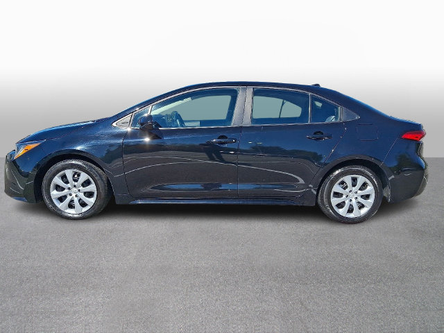 Used 2024 Toyota Corolla LE FWD image 7