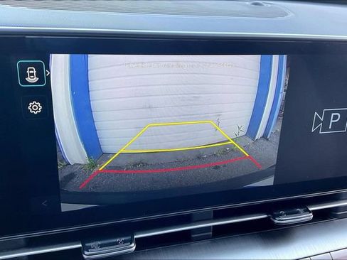 Used 2026 Hyundai Kona SE FWD image 23