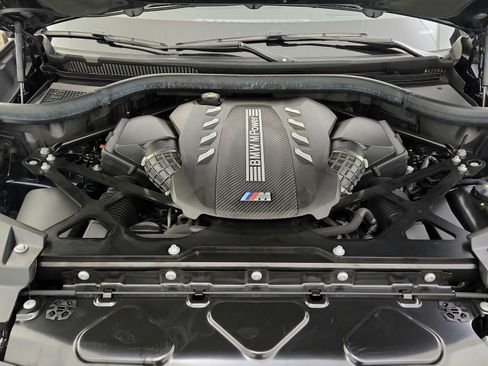 Used 2022 BMW X5 M w/ Competition Package 2 AWD/4WD image 19