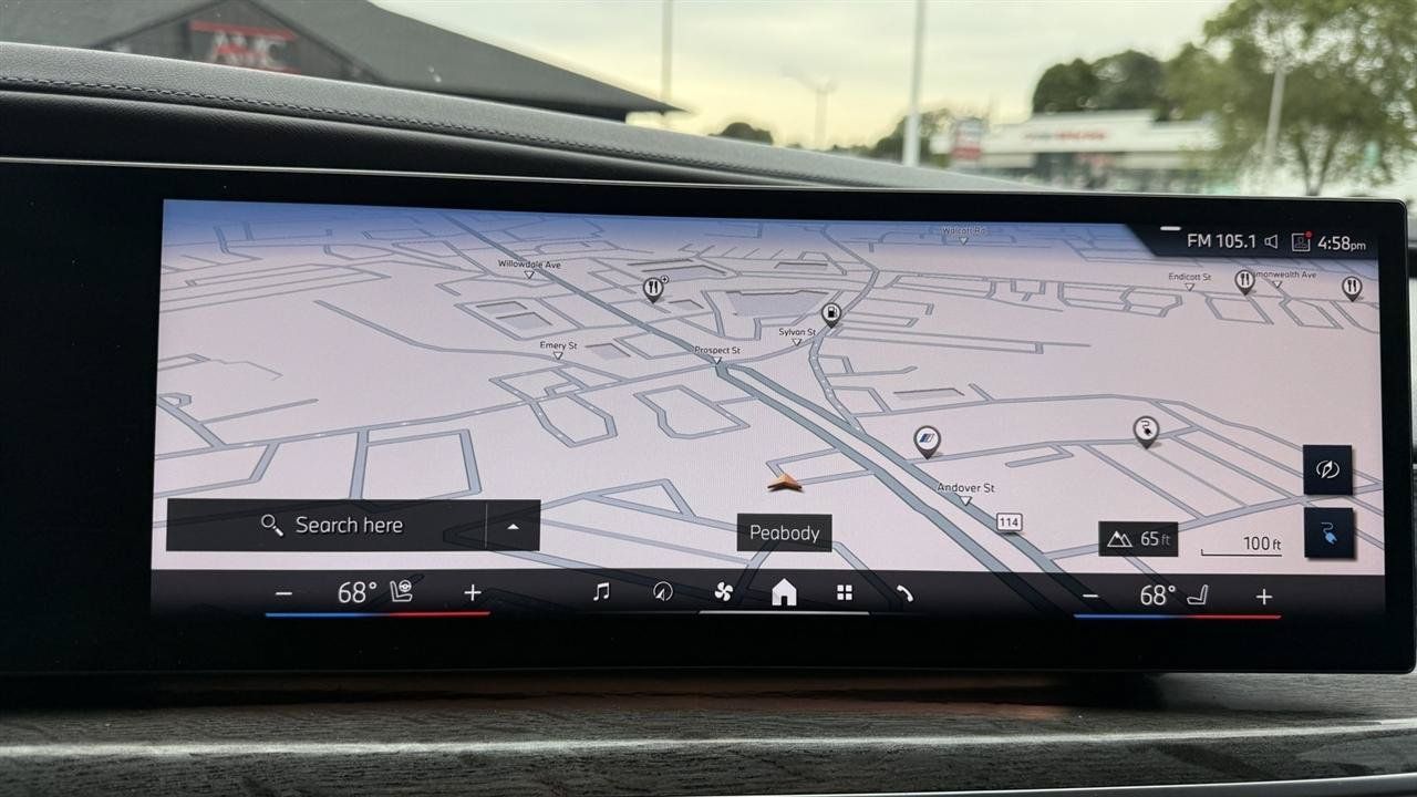 Used 2023 BMW i7 xDrive60 AWD/4WD image 57