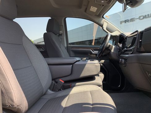 Used 2022 Chevrolet Silverado 1500 LT RWD image 35