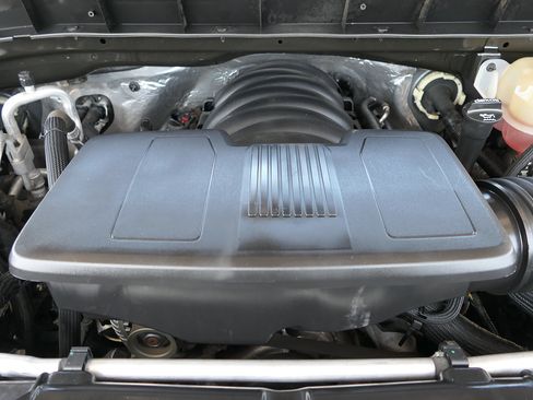 Used 2021 Chevrolet Silverado 1500 Custom Trail Boss w/ LPO, Dark Essentials Package AWD/4WD image 26