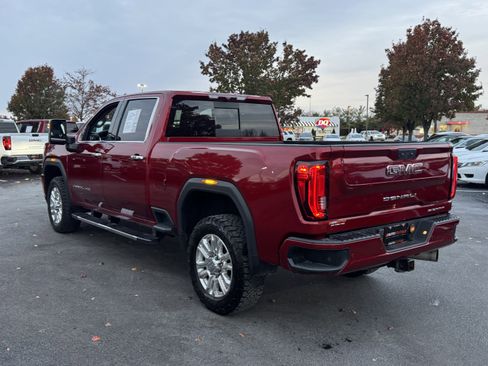 Used 2023 GMC Sierra 2500 Denali image 12