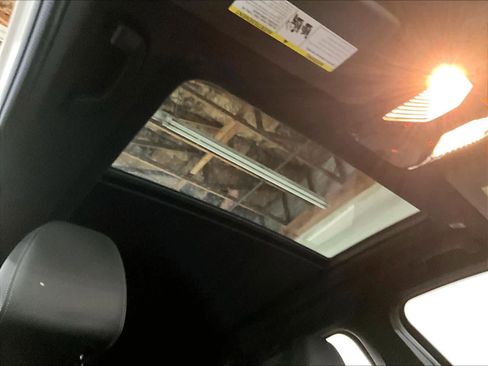 Used 2023 BMW X3 xDrive30i w/ Premium Package image 23