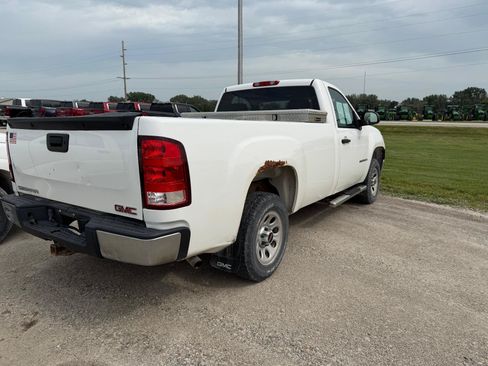 Used 2008 GMC Sierra 1500 W/T w/ Work Truck Preferred Package RWD image 5