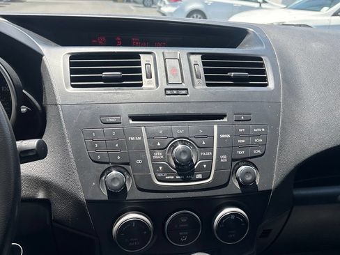 Used 2013 MAZDA MAZDA5 Sport FWD image 18