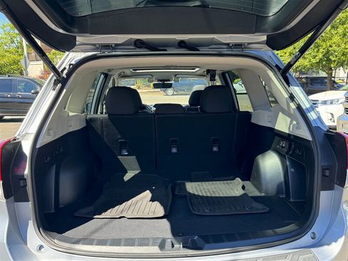 Used 2021 Subaru Forester Premium w/ Popular Package #1 AWD/4WD image 14
