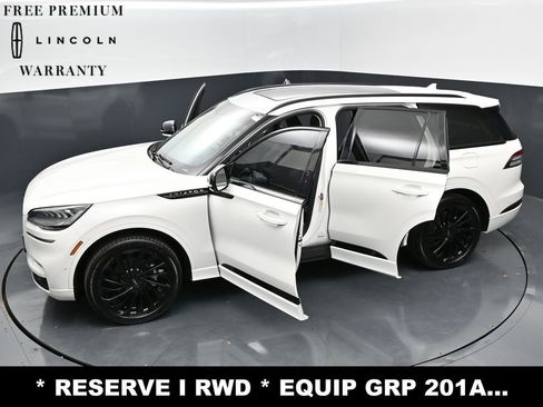 Used 2023 Lincoln Aviator Reserve w/ Equipment Group 201A RWD image 36