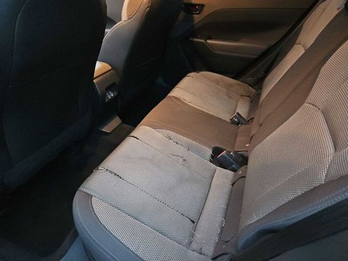 Used 2024 Subaru Crosstrek 2.0i Premium image 20