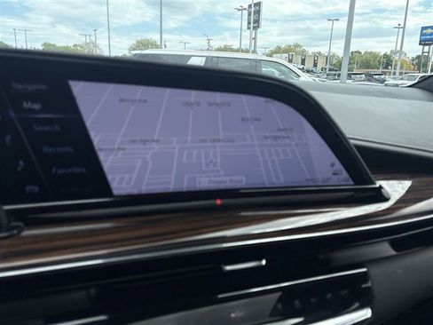 Certified 2024 Cadillac Escalade Premium Luxury w/ Performance Package AWD/4WD image 14