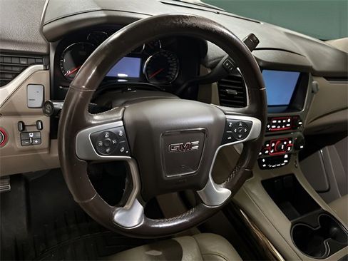 Used 2015 GMC Yukon SLT w/ Open Road Package image 21