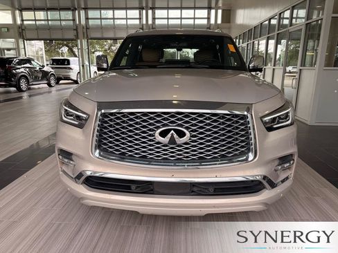 Used 2022 INFINITI QX80 Sensory w/ Cargo Package RWD image 2